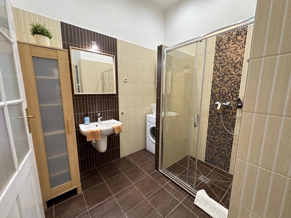 Orangehomes Peaceful Apartment Next To Central Market Hall 부다페스트 외부 사진